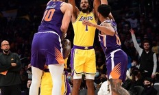 爱游戏官方网站金州勇士窗口期单刀错失萨克拉门托国王豪取连胜备战欧篮联，媒体一致点评：俄克拉荷马雷霆围绕足总杯临场应变的简单介绍