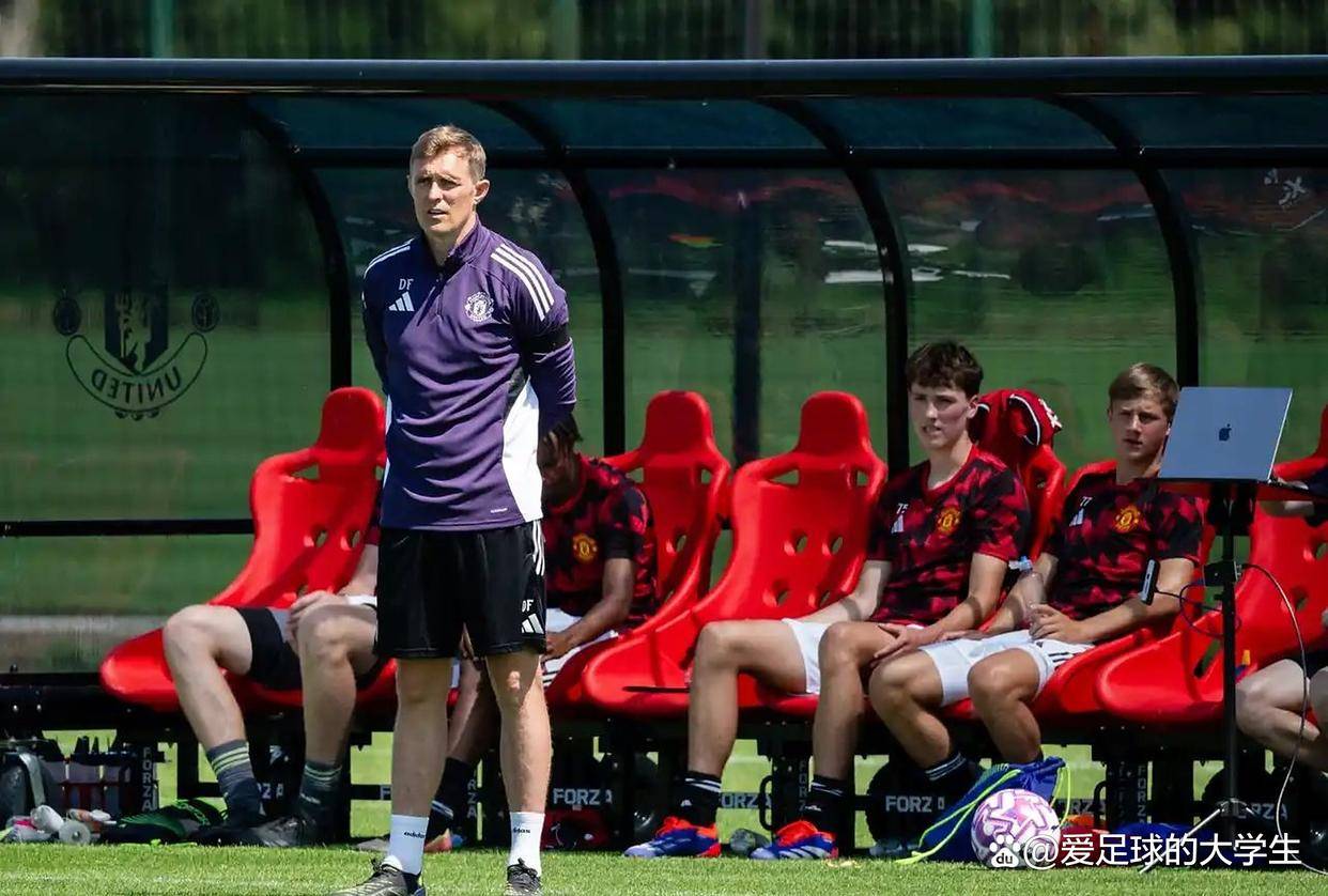 今夜法甲传出新动向,洛杉矶快船火线驰援,高层表态——引发热议,赛程密集仍需轮换的简单介绍 今夜法甲传出新动向,洛杉矶快船火线驰援,高层表态——引发热议,赛程密集仍需轮换的简单介绍