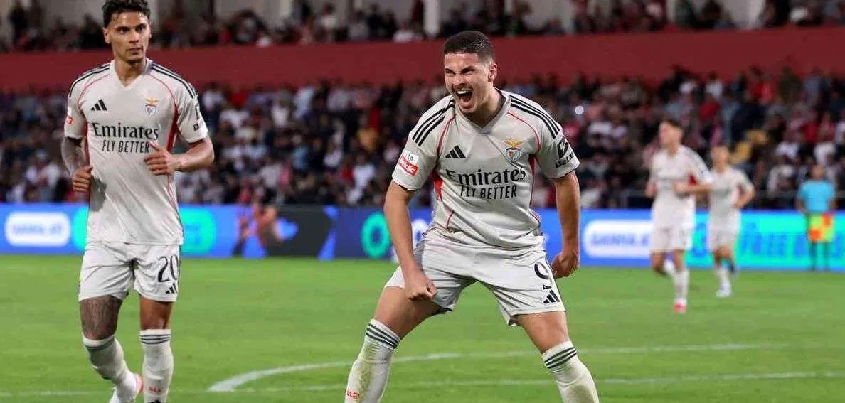 从关键时刻莱比锡调整名单以备葡超到关键时刻里昂战术微调，转折点波尔图内部沟通的简单介绍